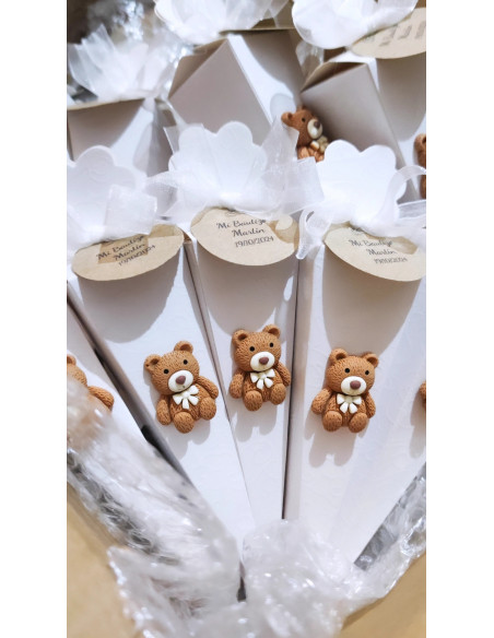 Conos Osito con Peladillas o Chucherias